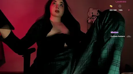 YsabellViveris — Stripchat recorded stream image, 25.04.2026 17:20