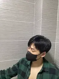 kimze7 — Stripchat recorded stream image, 26.04.2026 13:30