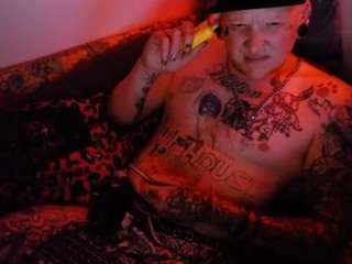 jayceespunn23 — Camsoda recorded stream image, 27.04.2026 04:50