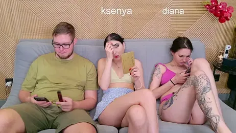 Ksenny — Stripchat recorded stream image, 27.04.2026 06:40
