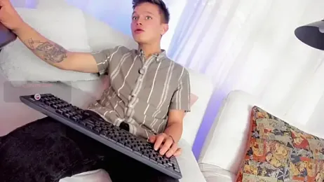 Tim_wolf — Stripchat recorded stream image, 27.04.2026 19:30