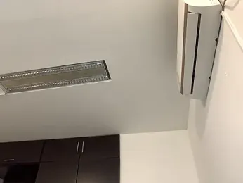 Max_Rain — Stripchat recorded stream image, 27.04.2026 22:00