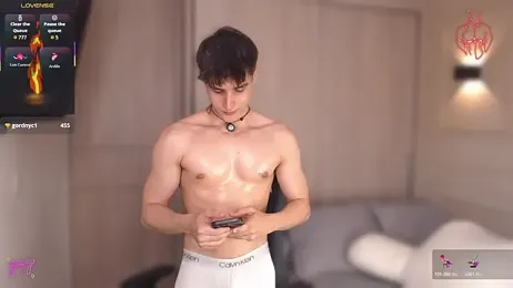 thomklein — Stripchat recorded stream image, 27.04.2026 20:00