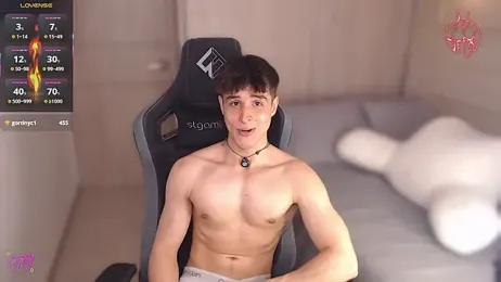thomklein — Stripchat recorded stream image, 27.04.2026 20:00