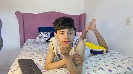 Andy_Belier23 — Stripchat recorded stream image, 28.04.2026 15:10
