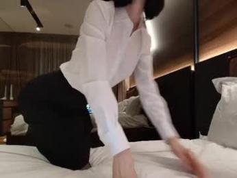 milla_bella — Chaturbate recorded stream image, 28.04.2026 18:50