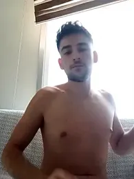 Yasinyasin7 — Stripchat recorded stream image, 29.04.2026 05:00