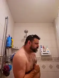 Roddog18 — Stripchat recorded stream image, 29.04.2026 07:20