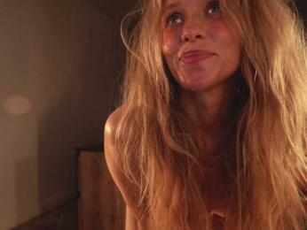 HeyBanana — Bongacams recorded stream screenshot (09 Mar 2025)