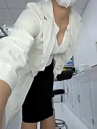HinaLovely — Stripchat recorded stream image, 30.04.2026 03:30