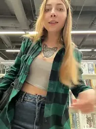 Sunny___Bunny — Stripchat recorded stream image, 30.04.2026 13:00