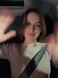 -AngelAri- — Stripchat recorded stream image, 09.03.2025 09:00