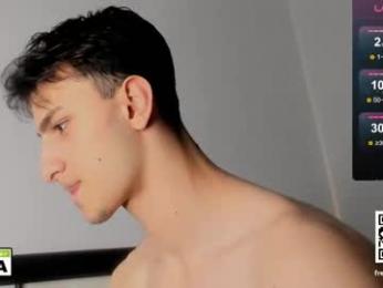 19_david_19 — Chaturbate recorded stream image, 02.05.2026 01:00