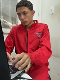 santiObrero — Stripchat recorded stream image, 02.05.2026 15:40