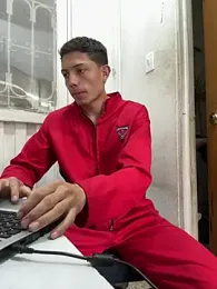 santiObrero — Stripchat recorded stream image, 02.05.2026 15:40