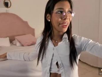 liz_grant — Chaturbate recorded stream image, 02.05.2026 22:30