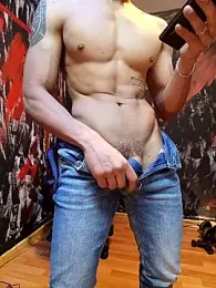 jhonny_thes28 — Stripchat recorded stream image, 03.05.2026 01:40