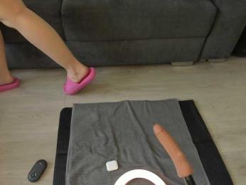 victoria-d-minds — Bongacams recorded stream image, 03.05.2026 12:00