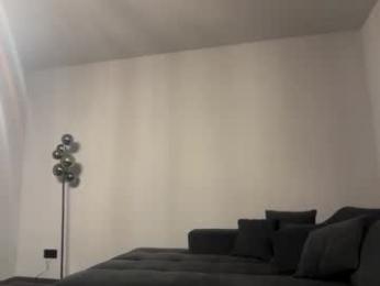 aviebby — Chaturbate recorded stream image, 03.05.2026 18:30