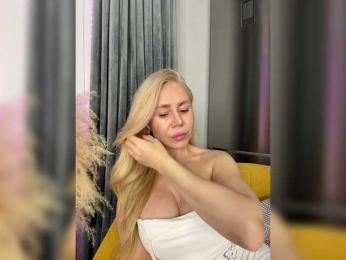 OAO_Sofi — Bongacams recorded stream image, 03.05.2026 20:40