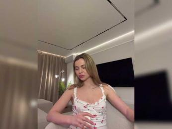 Nataliecroys — Bongacams recorded stream image, 04.05.2026 20:40