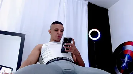 Antonywebb94 — Stripchat recorded stream image, 05.05.2026 03:10