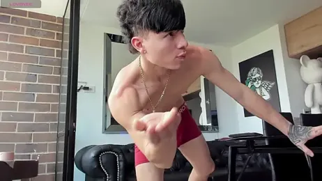 pretur_cruba1 — Stripchat recorded stream image, 05.05.2026 15:20