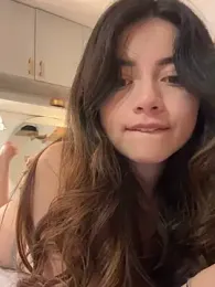 missani — Stripchat recorded stream image, 06.05.2026 00:00