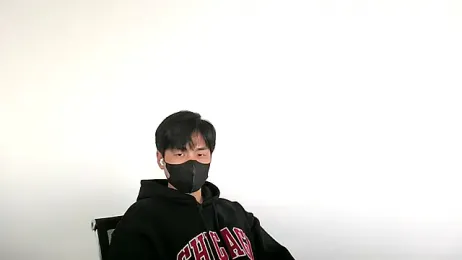 kimze7 — Stripchat recorded stream image, 07.05.2026 04:10