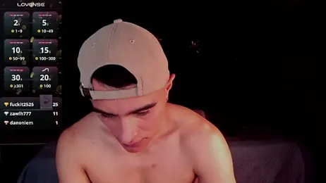 LiamDeep — Stripchat recorded stream image, 08.05.2026 20:50