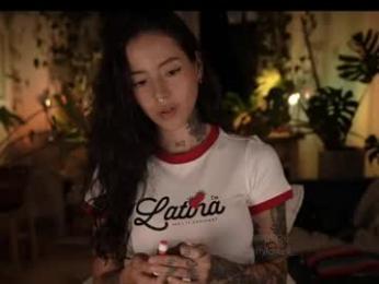 effylowell_ — Chaturbate recorded stream image, 09.05.2026 01:10