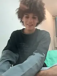 Max_Rain — Stripchat recorded stream image, 09.05.2026 00:20