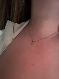 roouse — Stripchat recorded stream image, 09.05.2026 21:00
