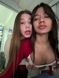roouse — Stripchat recorded stream image, 09.05.2026 21:00