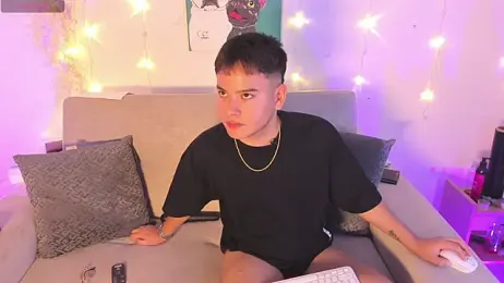 Young_Ben — Stripchat recorded stream image, 09.05.2026 23:50