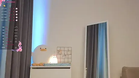 roxydolll — Stripchat recorded stream image, 10.05.2026 02:00