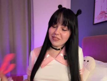 Businka13 — Bongacams recorded stream image, 10.05.2026 19:30