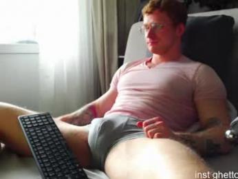 chris_boy37 — Chaturbate recorded stream image, 11.05.2026 04:20