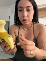 KimArts — Stripchat recorded stream image, 12.05.2026 20:50