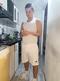 kingofqueenxxx — Stripchat recorded stream image, 13.05.2026 00:10