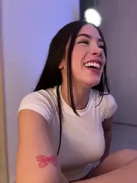 Im_Valentina — Stripchat recorded stream image, 12.05.2026 23:00