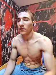 jhonny_thes28 — Stripchat recorded stream image, 13.05.2026 02:00