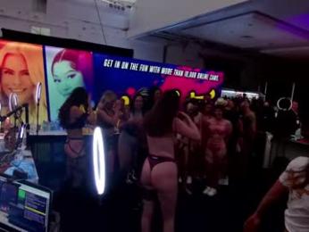 oliviaowens — Chaturbate recorded stream image, 01.02.2025 21:40