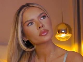 Anais A — Flirt4free recorded stream image, 09.03.2025 17:00
