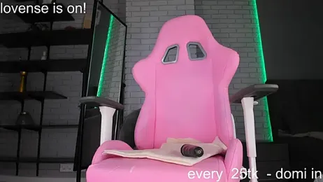 lunamuna1 — Stripchat recorded stream image, 14.05.2026 09:40