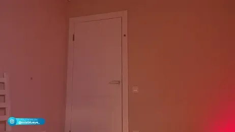 Miablueye — Stripchat recorded stream image, 14.05.2026 16:10