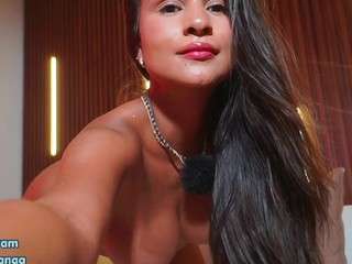 alana-haze — Camsoda recorded stream image, 15.05.2026 00:20