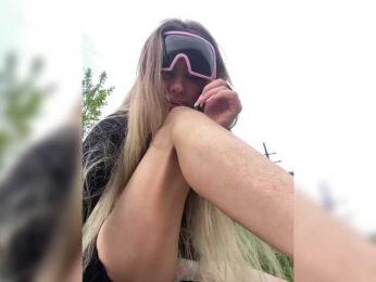 blondalina — Bongacams recorded stream image, 15.05.2026 09:10