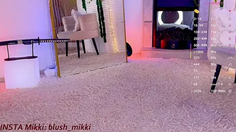 mikkixmeow — Stripchat recorded stream image, 15.05.2026 11:50