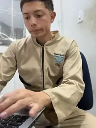 santiObrero — Stripchat recorded stream image, 15.05.2026 20:20